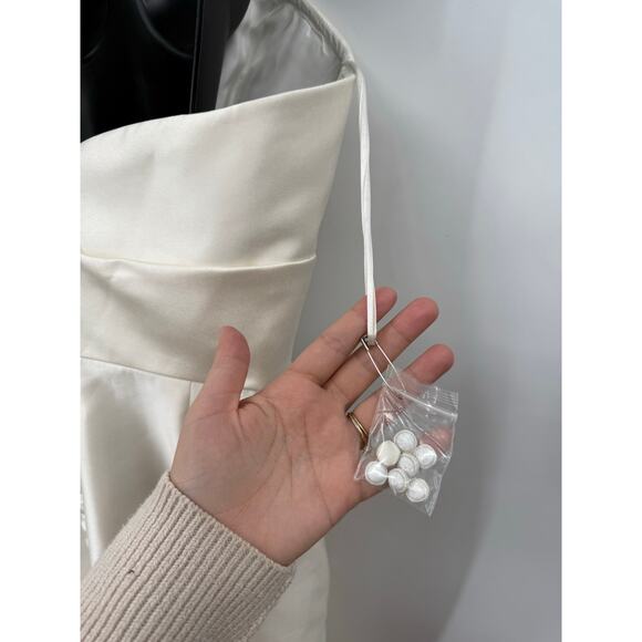 Amsale Nouvelle One Shoulder lara Wedding Dress - Picture 5 of 6